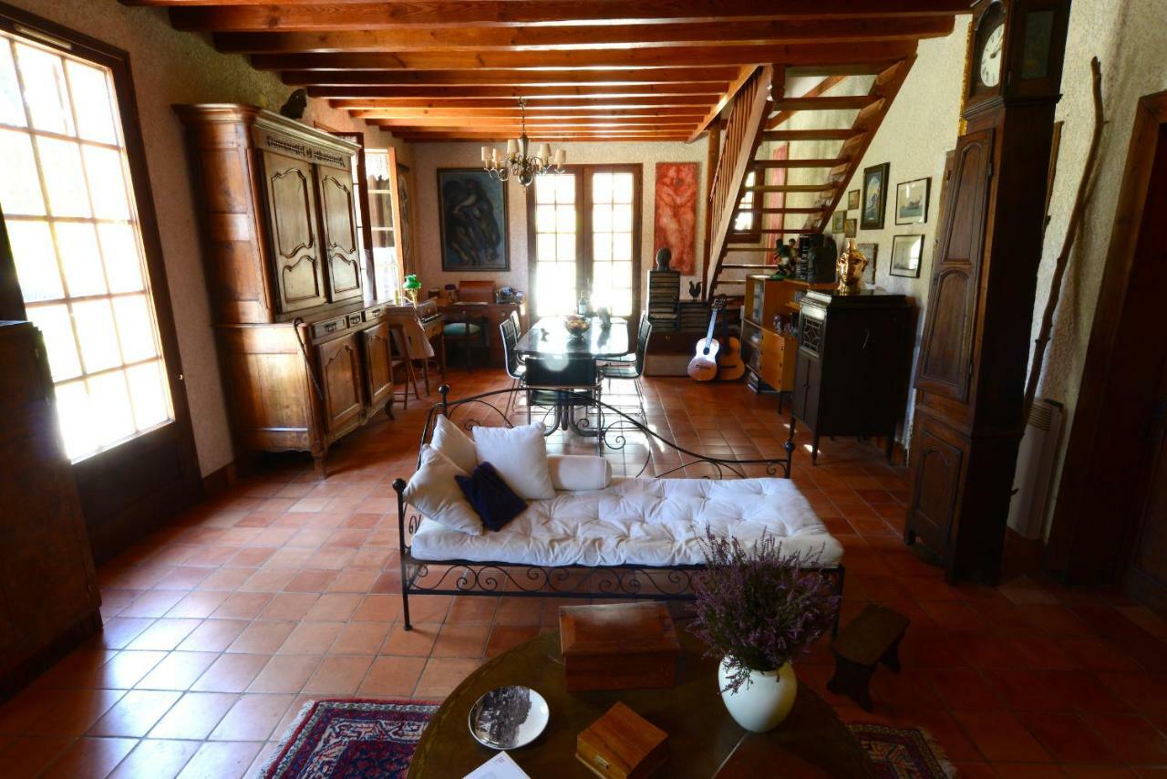 Bed and Breakfast L'Atelier Du Grison Callen Exteriér fotografie